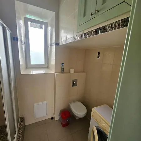 Apartment Bond Deribasovskaya