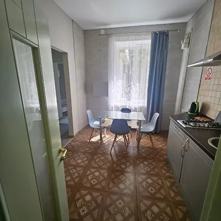 Apartment Bond Deribasovskaya *